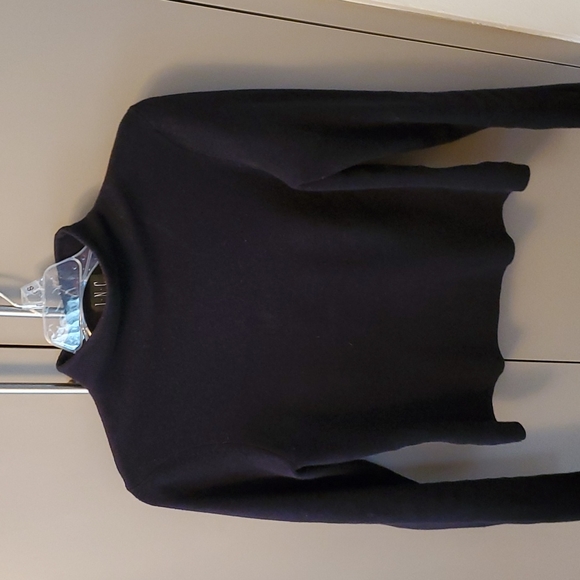 I.N.C. Black long sleeve cropped sweater - Picture 2 of 8